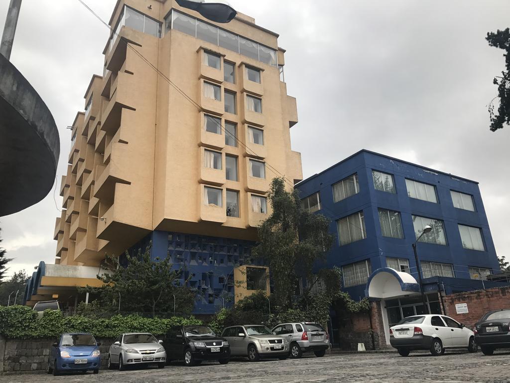 קיטו Hotel Savoy Inn מראה חיצוני תמונה